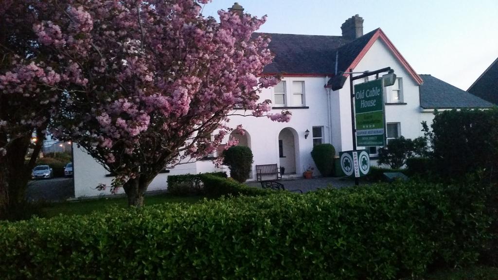 The Old Cable Historic House & Seafood Restaurant Hotel Waterville Exterior photo